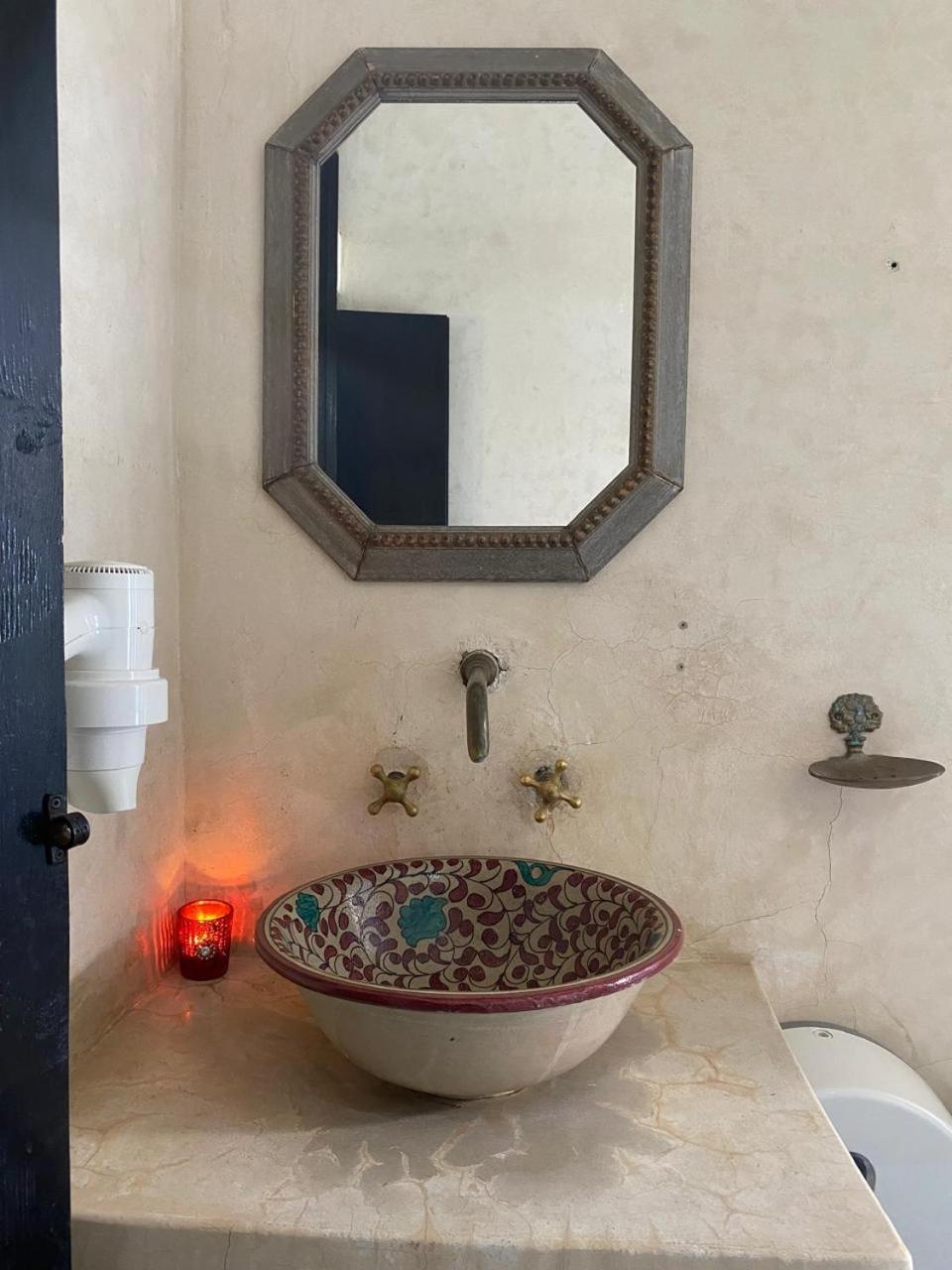 Hotel Bab El Fen Tanger Zimmer foto